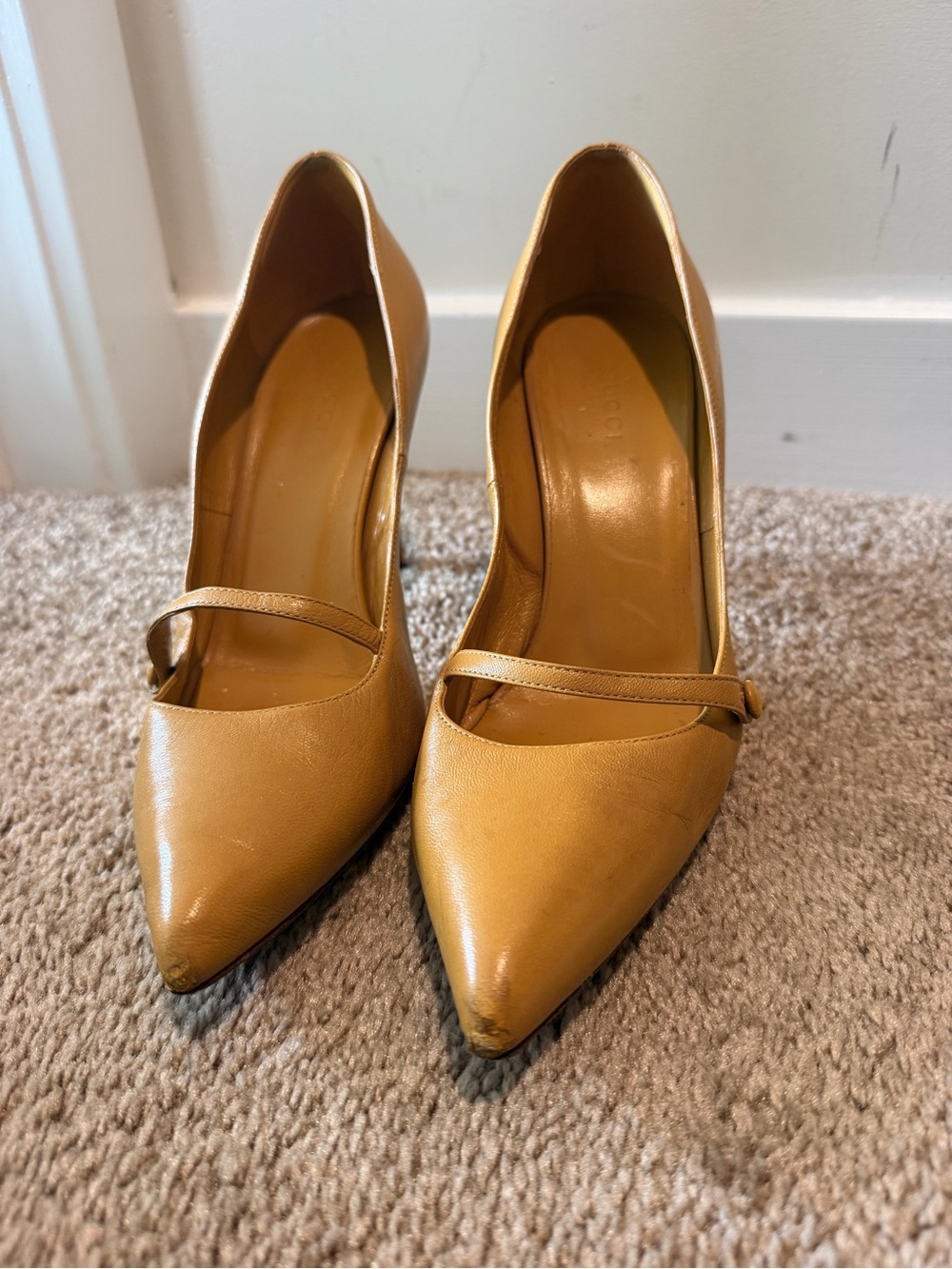 Gucci Tan-Mustard Pointed Leather Mary Jane Heels
